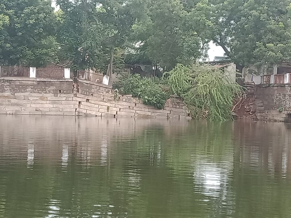 Thiruparankundram theppakulam